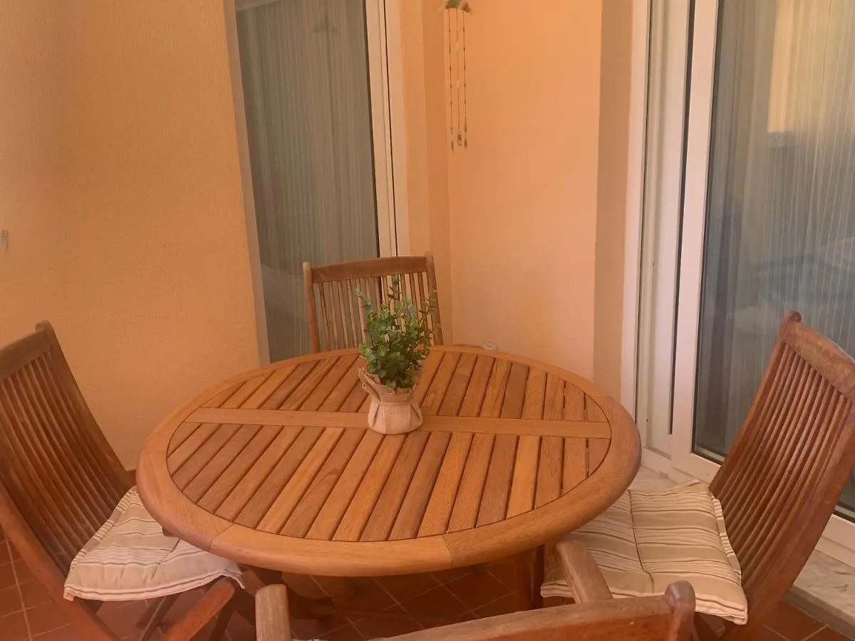 Dos Soles - Only 100 Meters From Beach Торремолинос