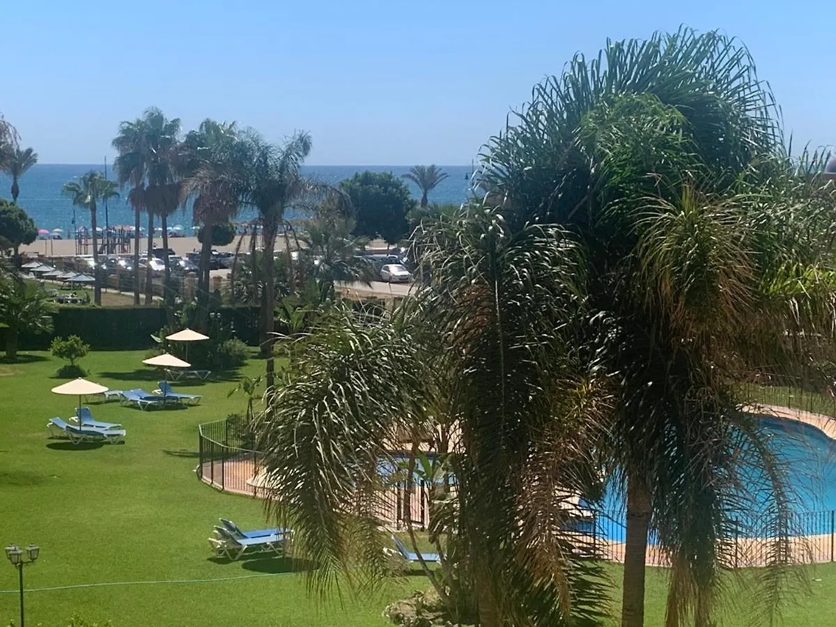 Апартаменты Dos Soles - Only 100 Meters From Beach Торремолинос