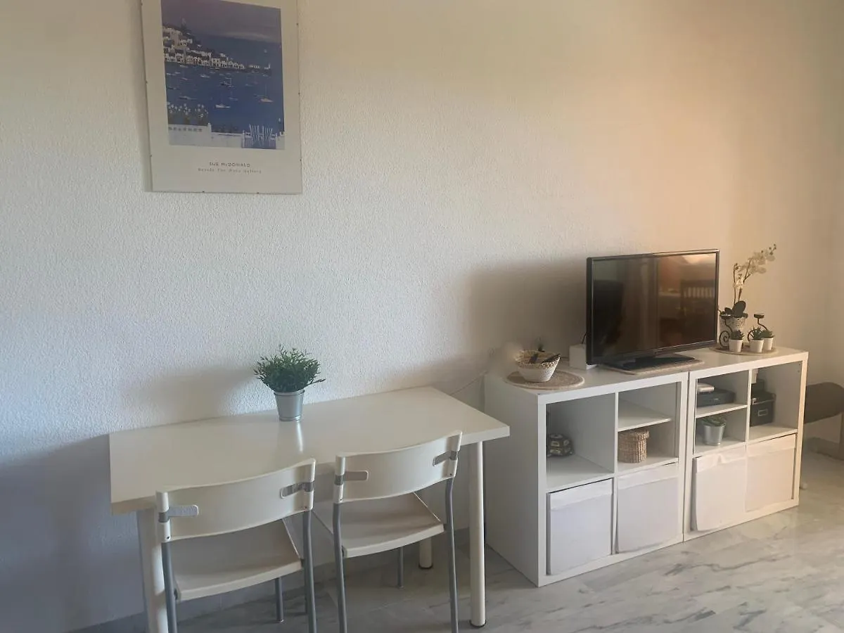 Апартаменты Dos Soles - Only 100 Meters From Beach Торремолинос Испания